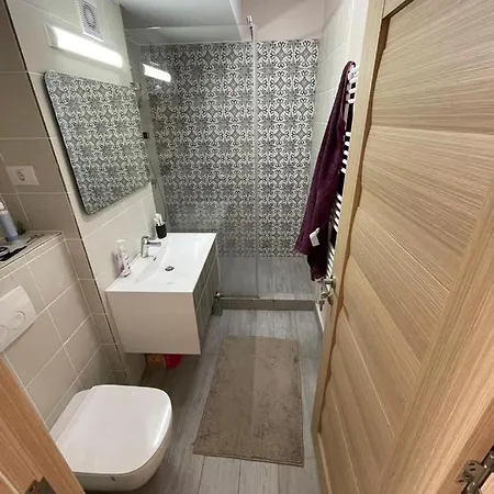 Sea View Apartament Apartment Mamaia